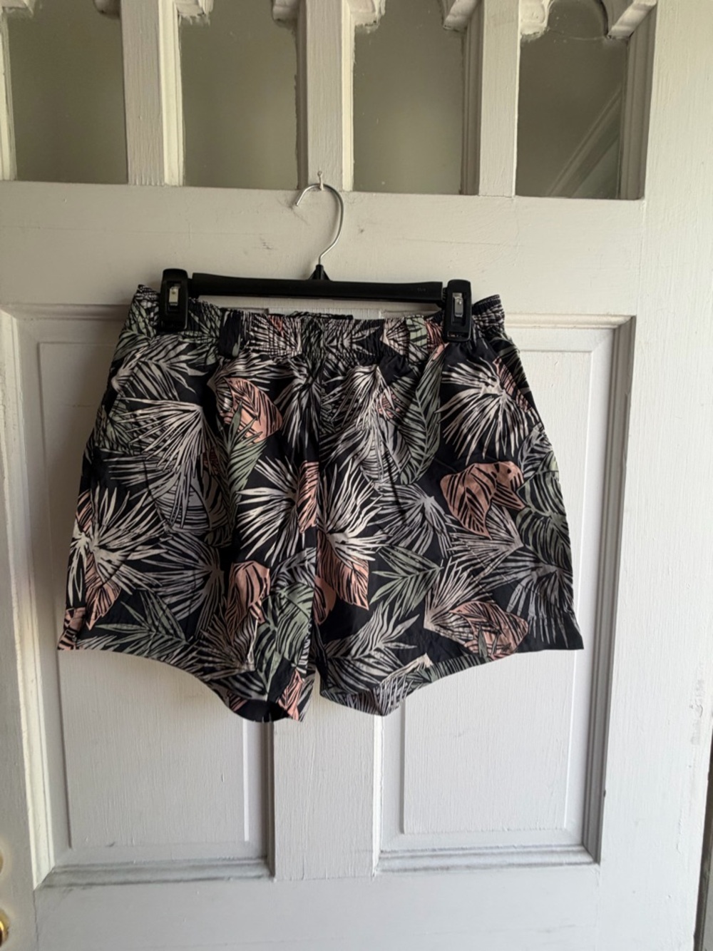 Columbia Women's Tropical Leaf Print Athletic Shorts - Black with Pink & Green